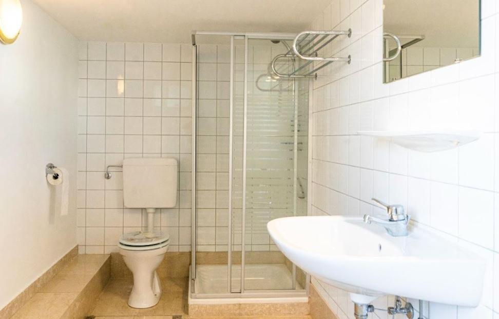 Budget Apartments In Thermennahe Bad Tatzmannsdorf Exterior photo